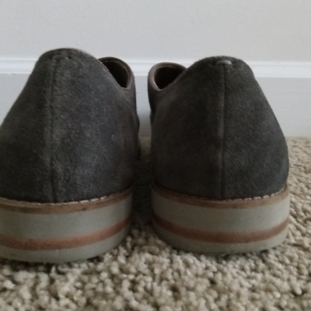 Shoes - Picture 4 of 6